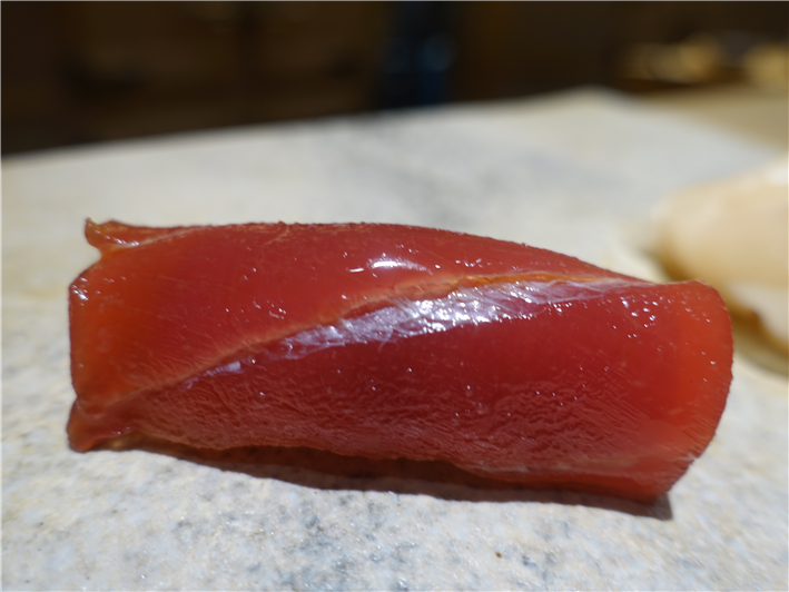 akami tuna sushi as the last bite of my 2017 meal